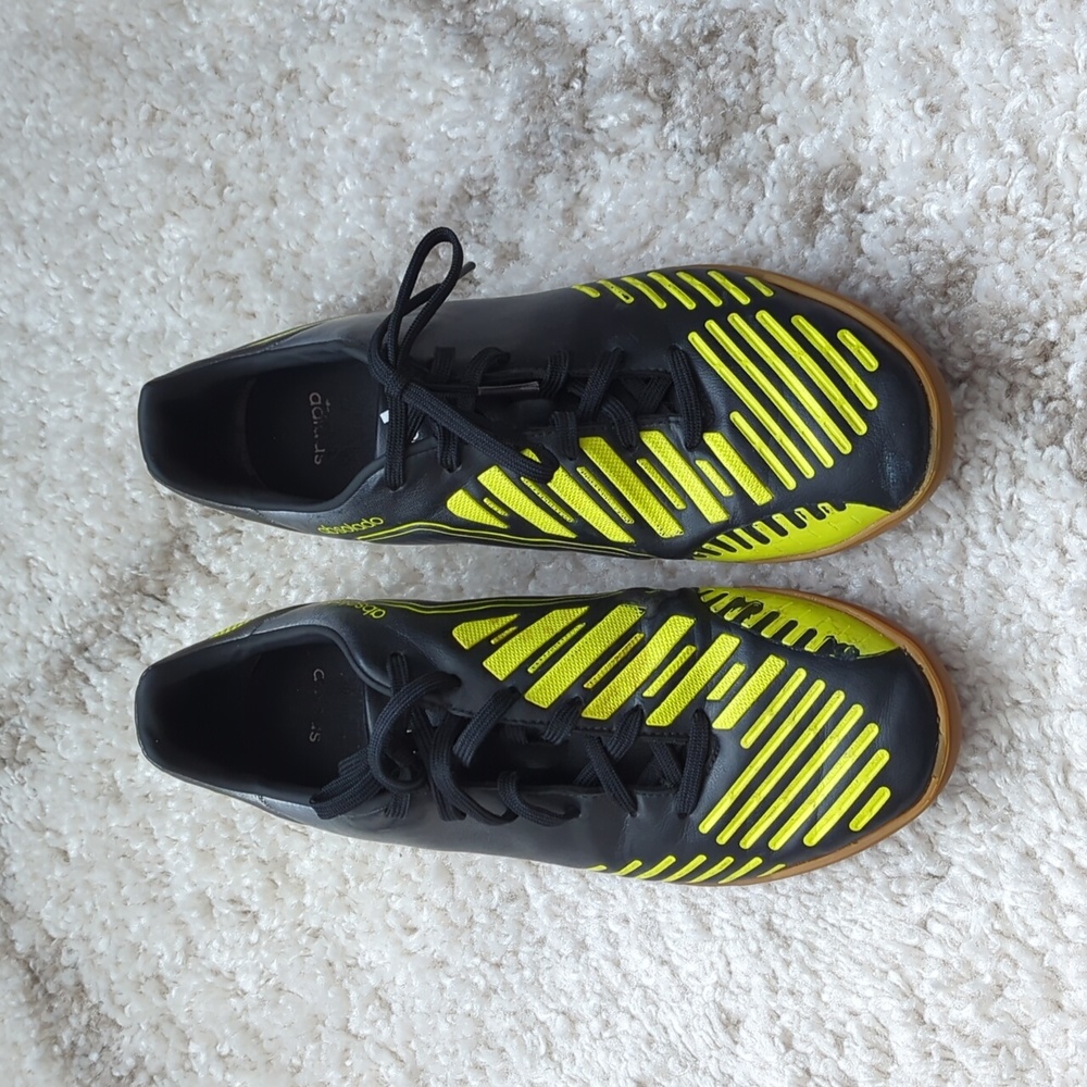 Adidas Absolado Predator futsal shoes 6.5M